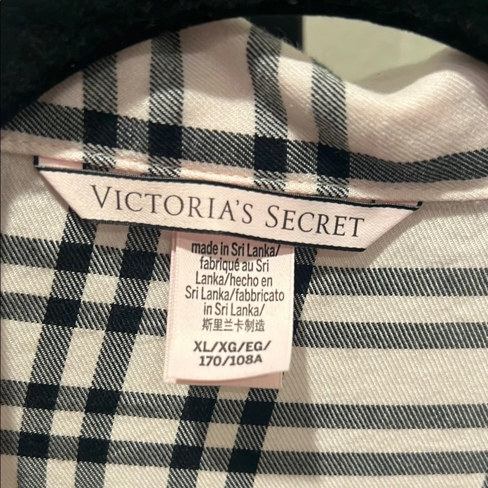 Victoria's Secret Black and White Plaid pajama Shirt - Picture 2 of 3
